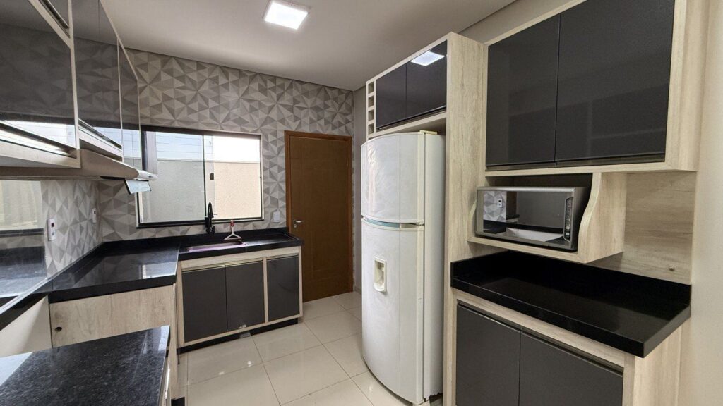 WhatsApp Image 2025-10-30 at 14.11.11 (3)