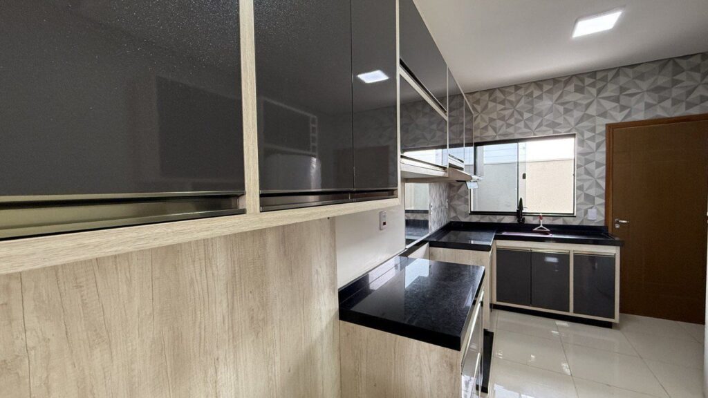 WhatsApp Image 2025-10-30 at 14.11.12 (1)